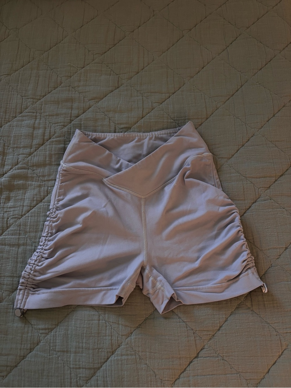 Women’s Light Grey Ruched High-Waist Active Shorts